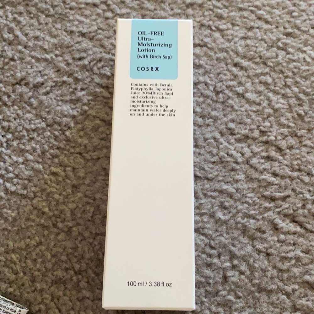 Brand new in box! COSRX oil-free moisturizer